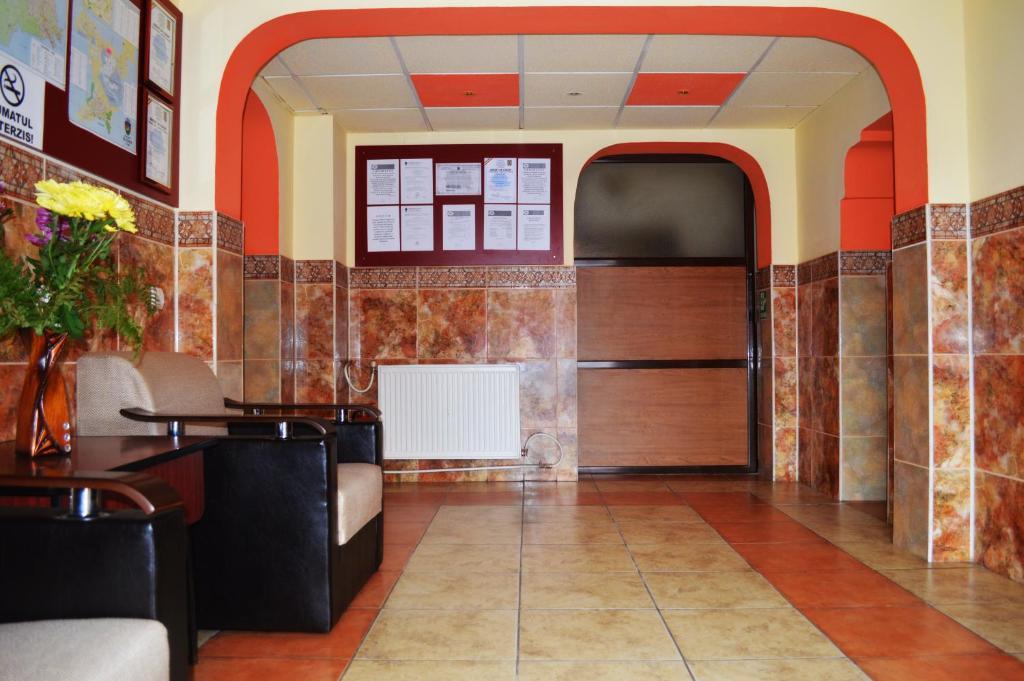 Hotel Orizont Suceava Exterior photo